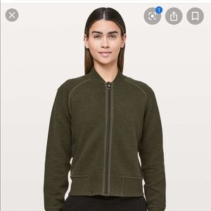 Lululemon On Repeat Bomber